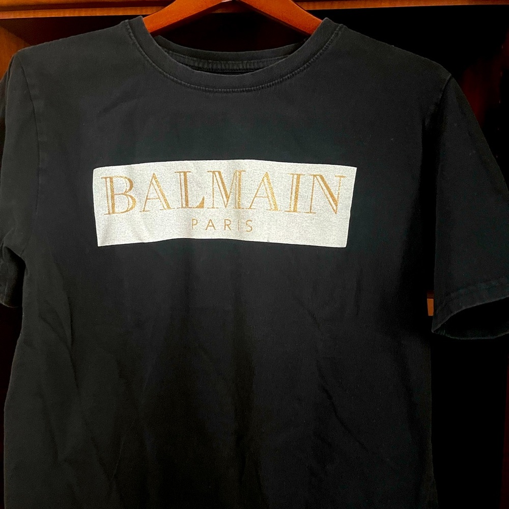 BALMAIN authentic size large tee. Used.